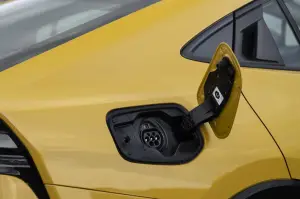 Toyota Prius Plug-in 2023 - Foto ufficiali