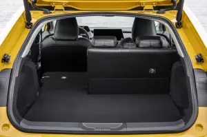 Toyota Prius Plug-in 2023 - Foto ufficiali