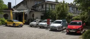 Toyota Prius Plug-in 2023 - Foto ufficiali