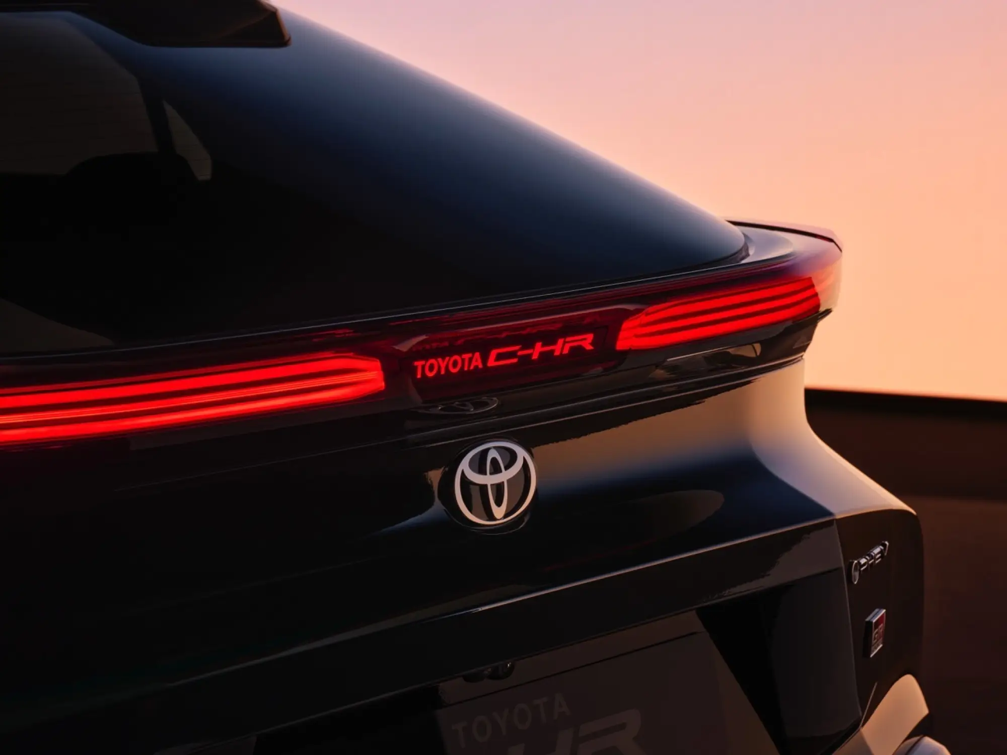 Toyota C-HR 2023 - Foto ufficiali - 18