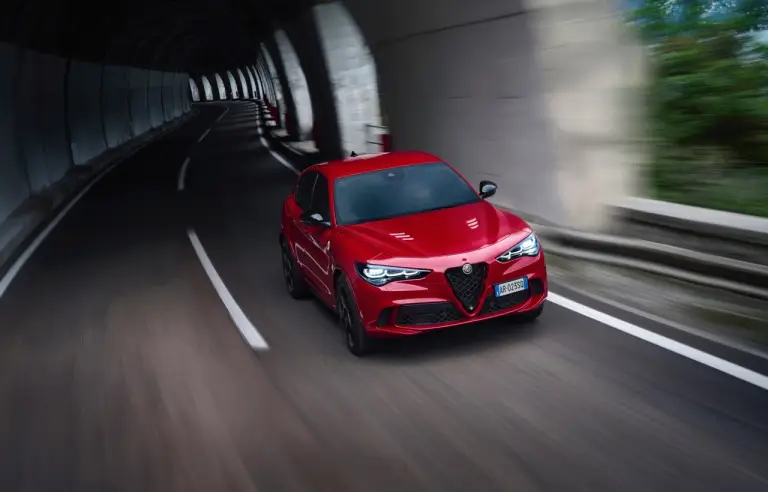 Alfa Romeo Giulia e Stelvio Quadrifoglio 2023 - Foto ufficiali - 10