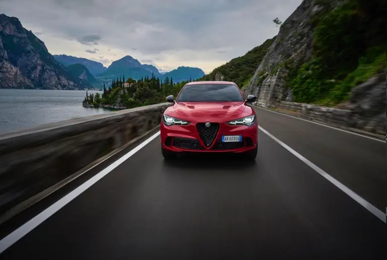Alfa Romeo Giulia e Stelvio Quadrifoglio 2023 - Foto ufficiali - 18