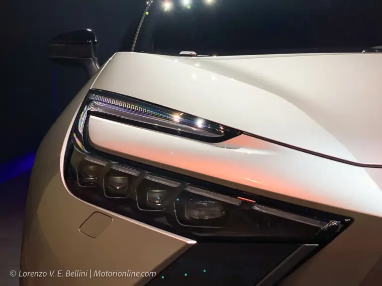 Toyota C-HR 2023 - Foto dal vivo - 9