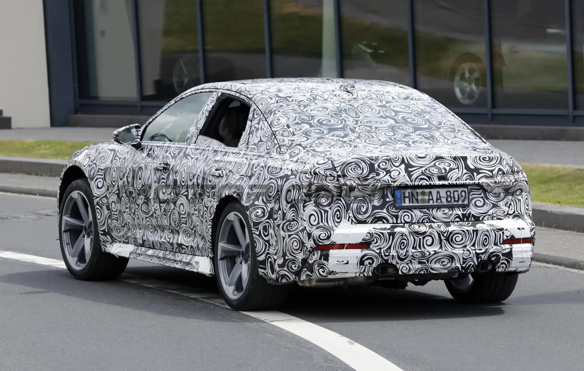 Audi RS 7 2025 - Foto spia 27-06-2023 - 10