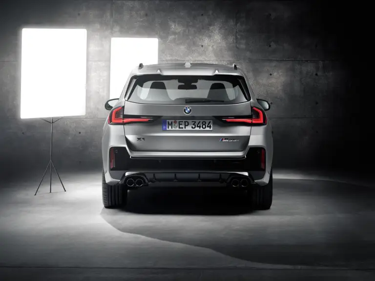BMW X1 M35i xDrive 2023 - 14
