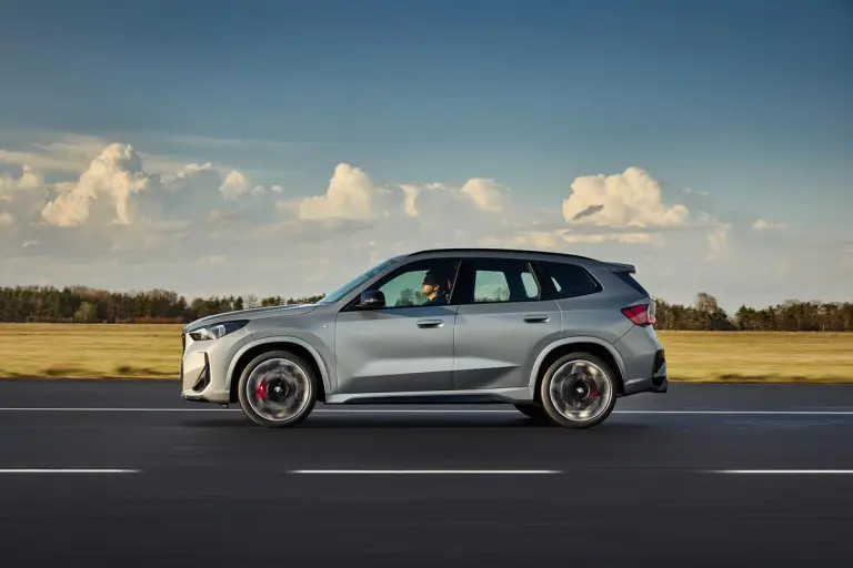 BMW X1 M35i xDrive 2023 - 41