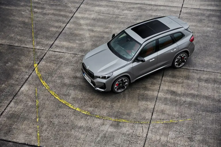 BMW X1 M35i xDrive 2023 - 52
