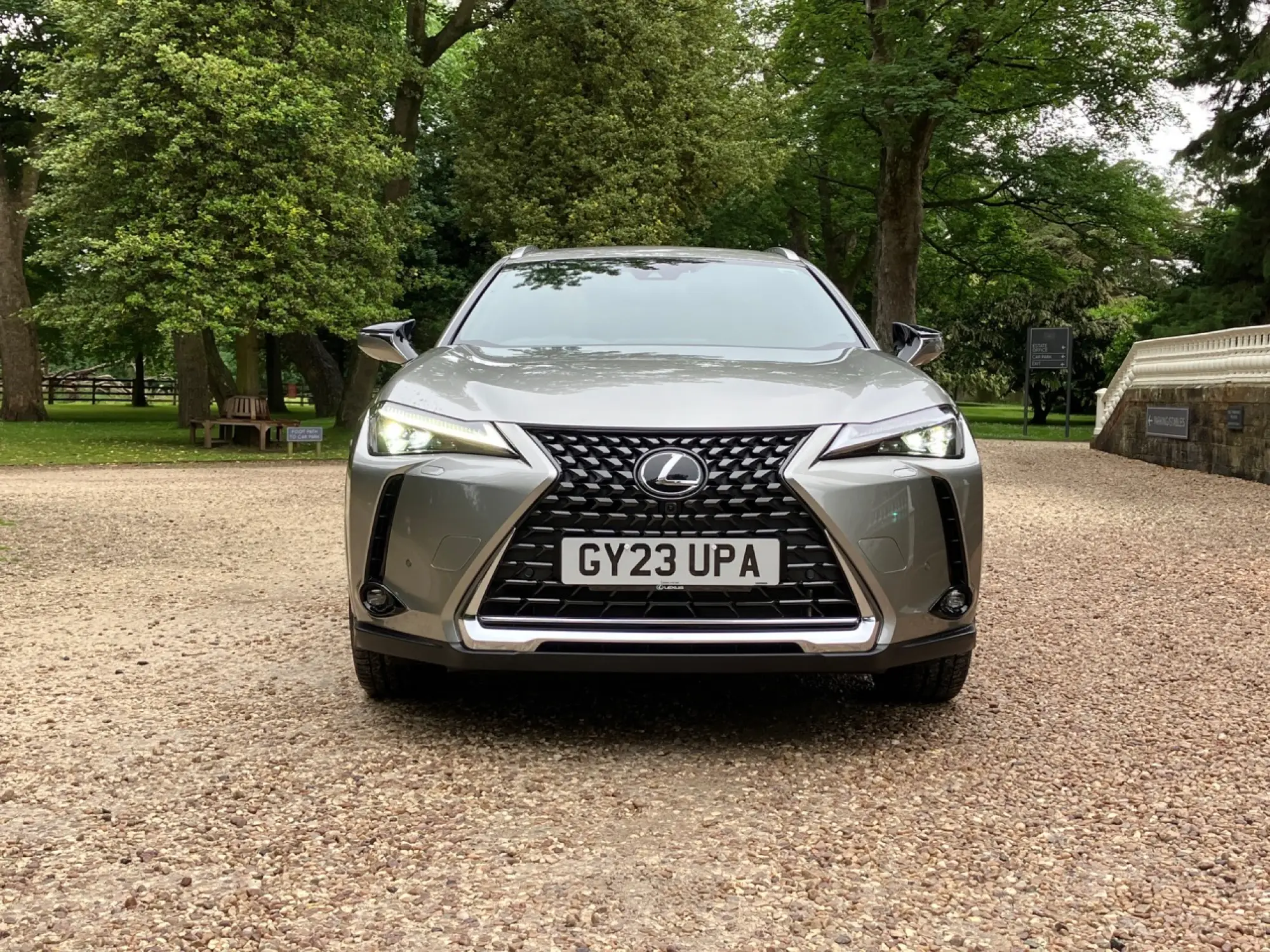 Lexus UX300e 2023 - Edimburgo - 17