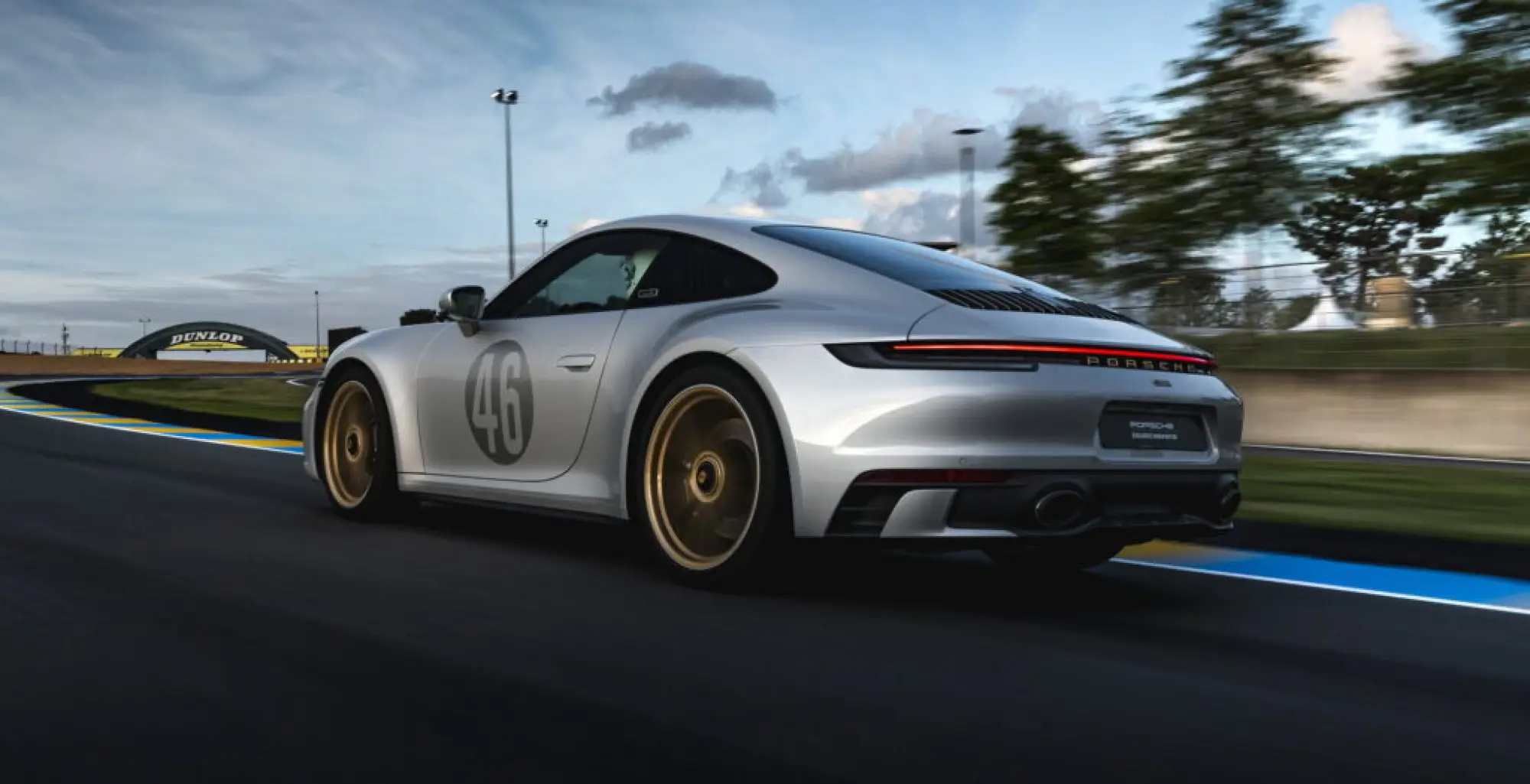 Porsche 911 Carrera GTS Le Mans Centenaire Edition - 22