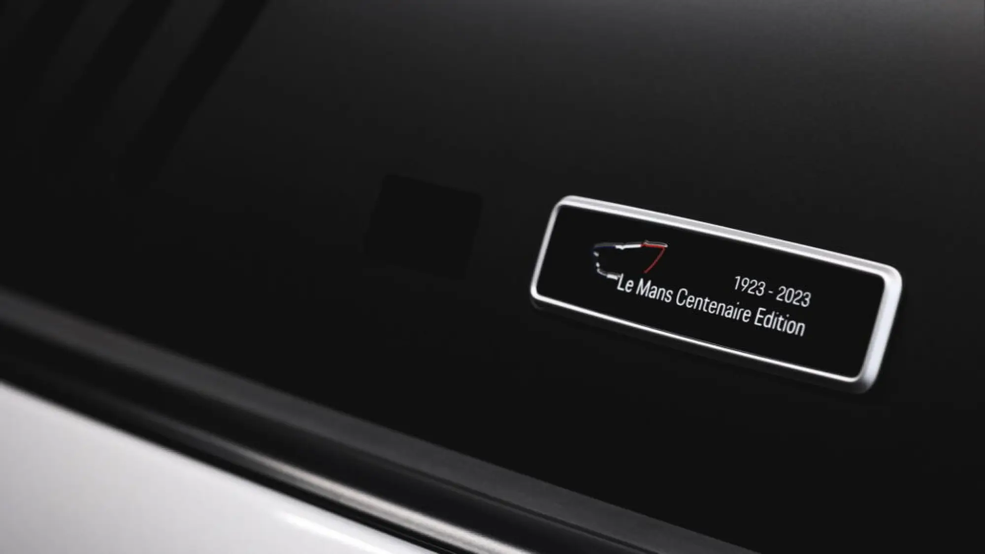 Porsche 911 Carrera GTS Le Mans Centenaire Edition - 7