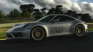 Porsche 911 Carrera GTS Le Mans Centenaire Edition - 24