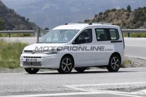 Volkswagen Caddy - Foto spia 3-7-2023