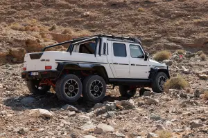 Brabus XLP 800 6x6 Adventure - 6