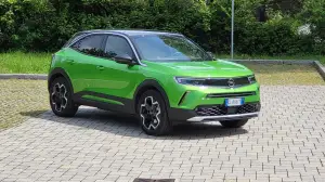 Opel Mokka e 2023: come va - 1