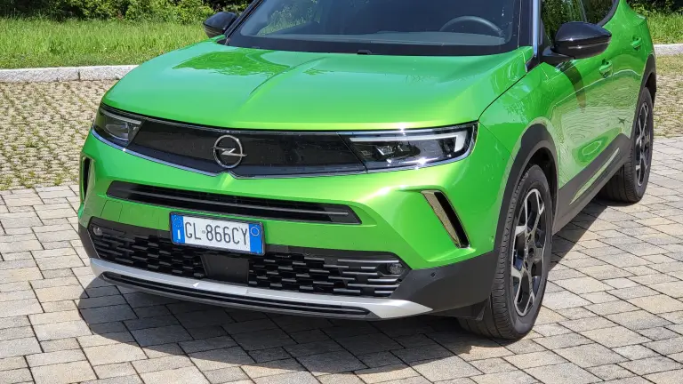 Opel Mokka e 2023: come va - 12