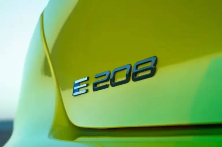 Peugeot 208 2024 - 21