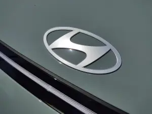 Hyundai Kona 2023 - Prova Lago Orta