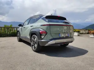 Hyundai Kona 2023 - Prova Lago Orta