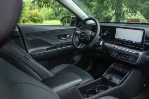 Hyundai Kona 2023 - Prova Lago Orta