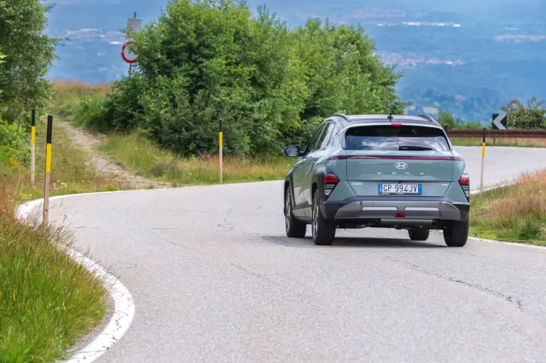 Hyundai Kona 2023 - Prova Lago Orta - 21