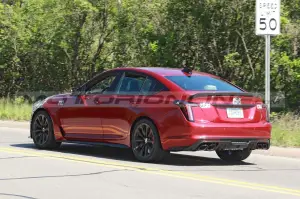 Cadillac CT5-V Blackwing 2025 - Foto Spia 08-07-2023 - 7