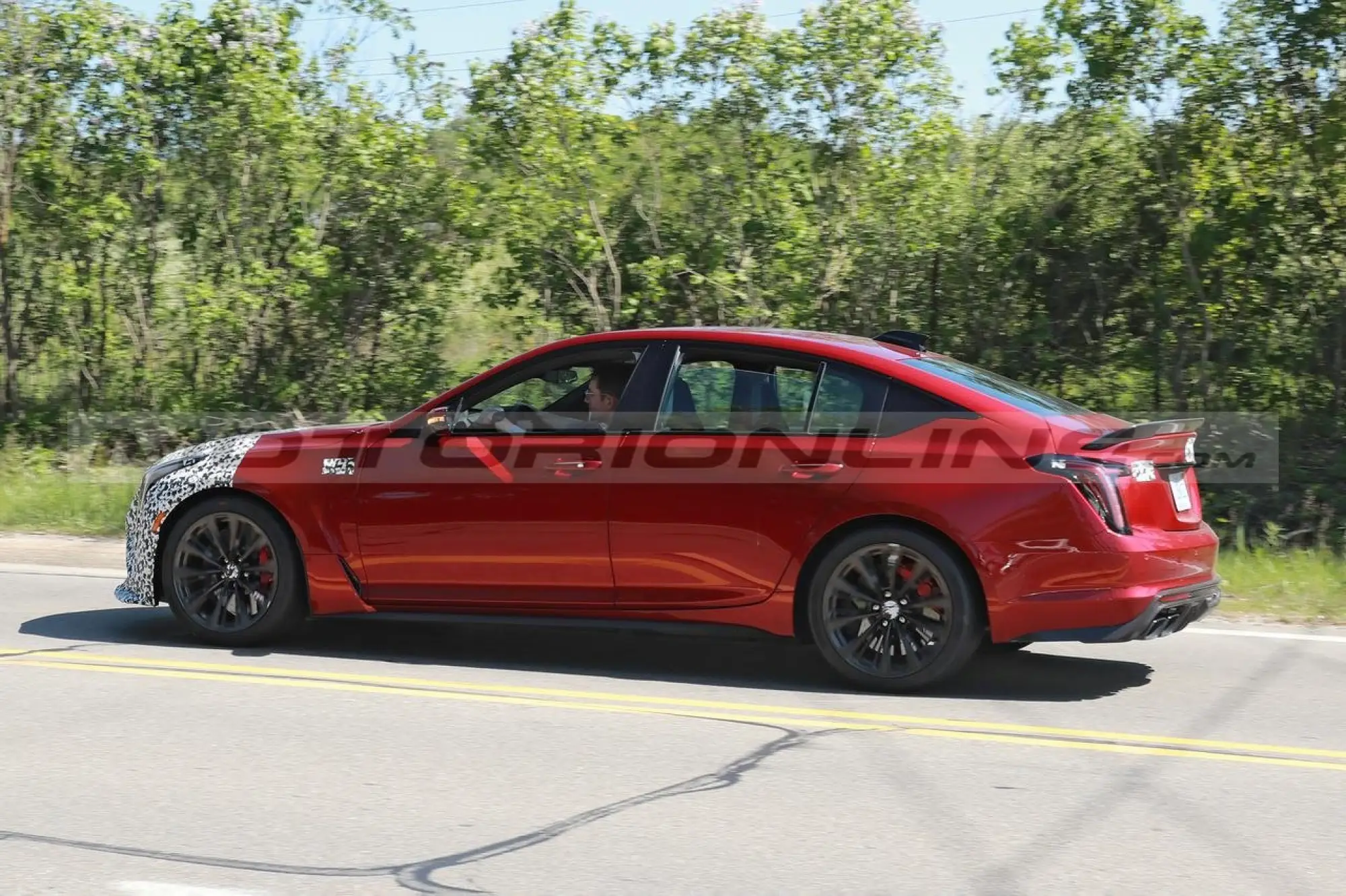 Cadillac CT5-V Blackwing 2025 - Foto Spia 08-07-2023 - 4