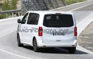 Peugeot e-Traveller e Citroen e-Spacetourer 2024 - Foto spia 12-07-2023 - 6