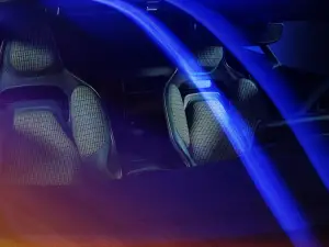 Aston Martin Valour - 17