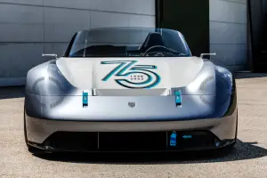 Porsche Vision 357 Speedster - 3