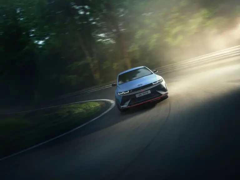 Hyundai Ioniq 5 N - Foto ufficiali - 11