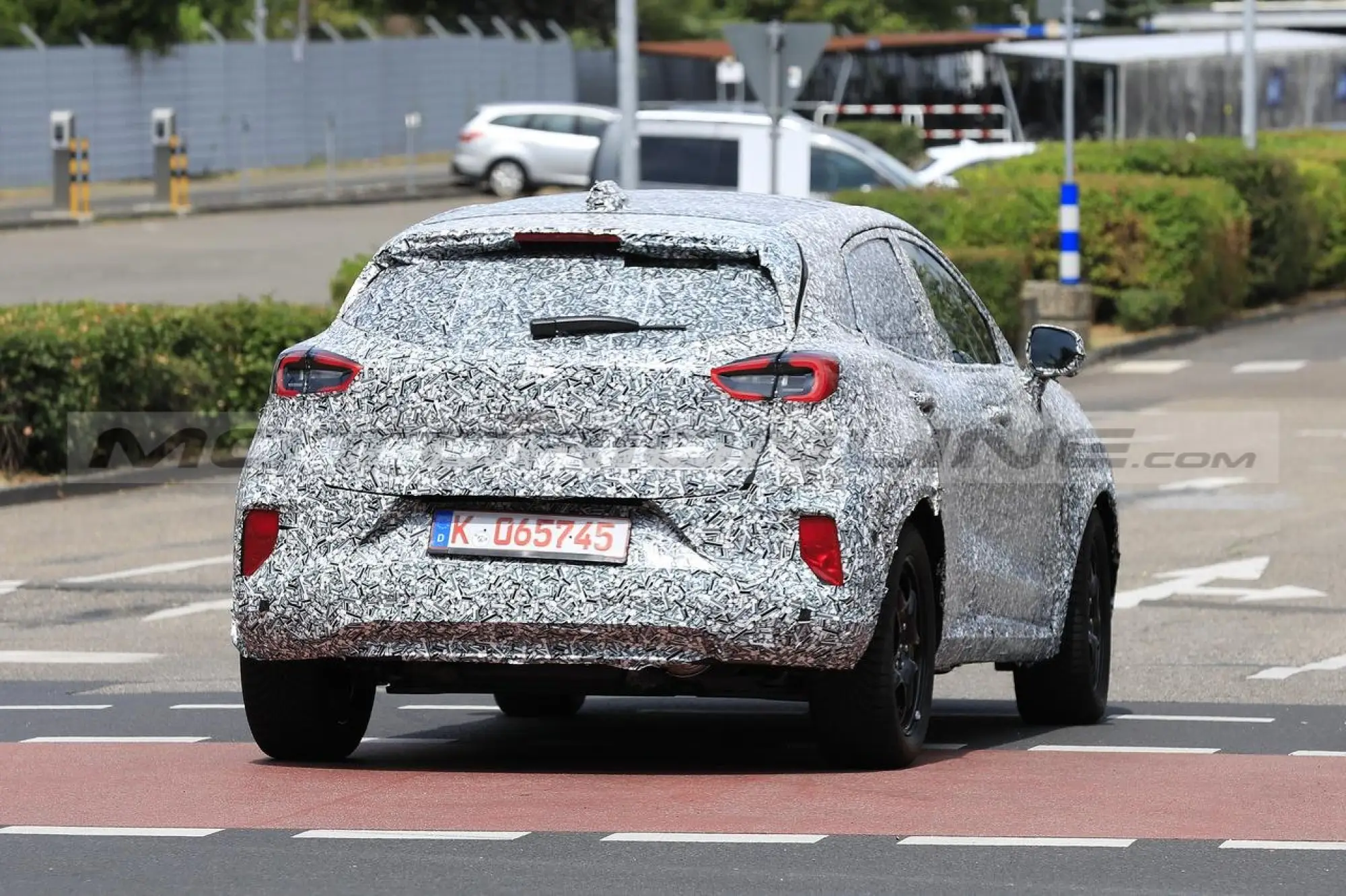 Ford Puma 2024 - Foto Spia 14-07-2023 - 8