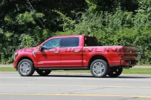 Ford F-150 Platinum 2024 - Foto Spia 15-07-2023 - 8