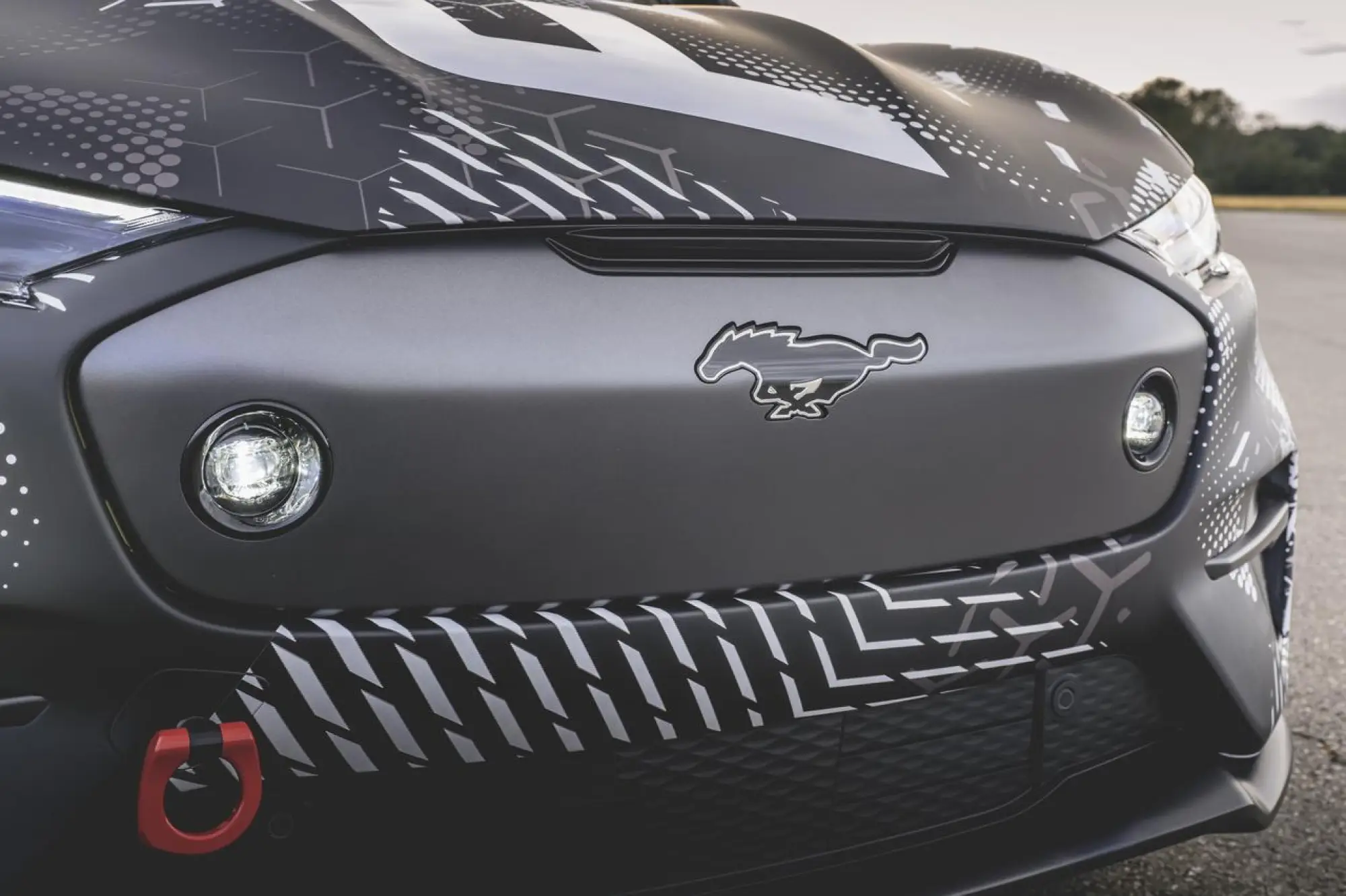 Ford Mustang Mach-E Rally anteprima - 5