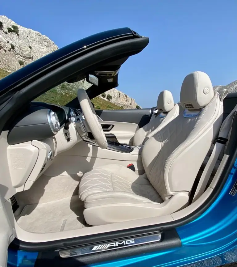 Mercedes AMG SL 43 2023 - Prova su strada - 10
