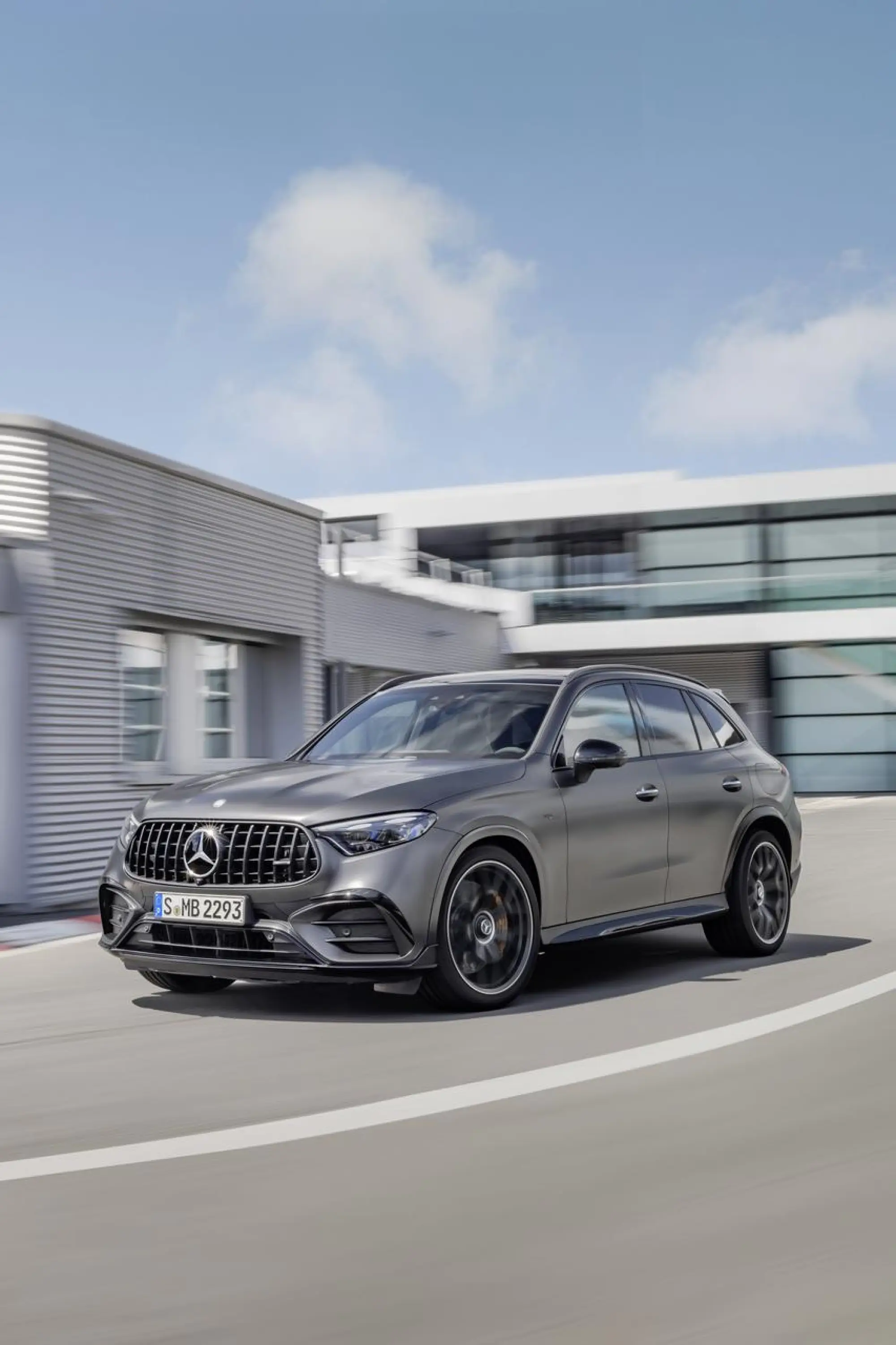 Mercedes-AMG GLC 43 e 63 2024 - 18