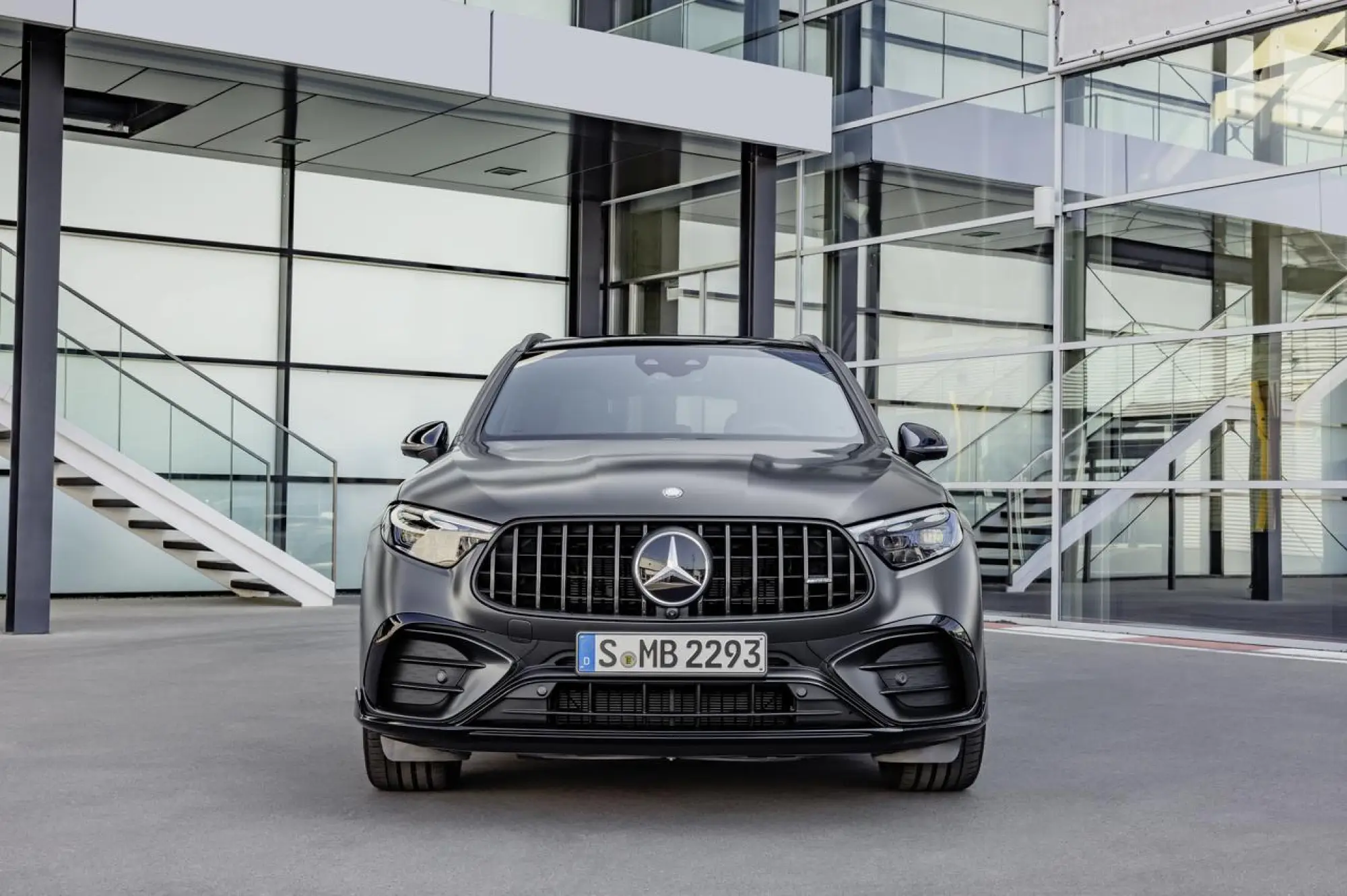 Mercedes-AMG GLC 43 e 63 2024 - 32