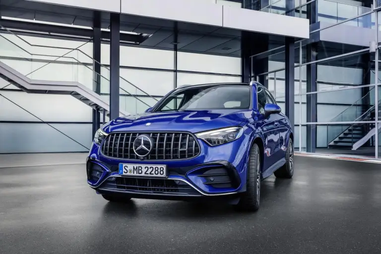 Mercedes-AMG GLC 43 e 63 2024 - 4