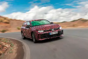 Volkswagen Passat Variant 2024 - Test finali - 7