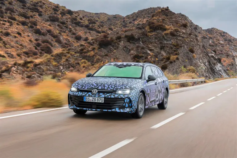 Volkswagen Passat Variant 2024 - Test finali - 6