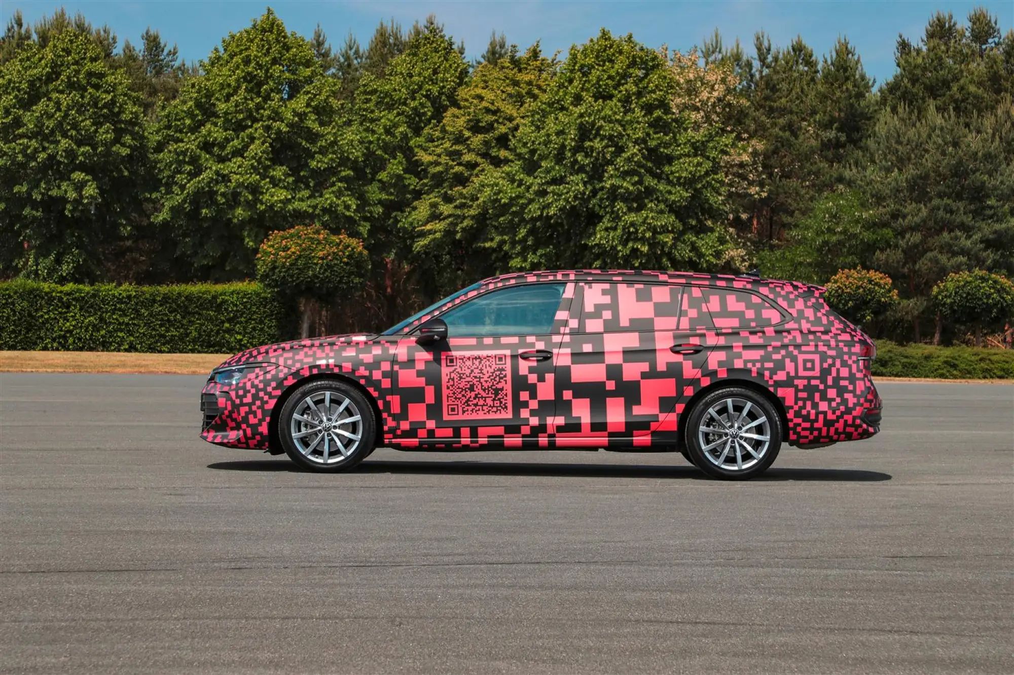 Volkswagen Passat Variant 2024 - Test finali - 8