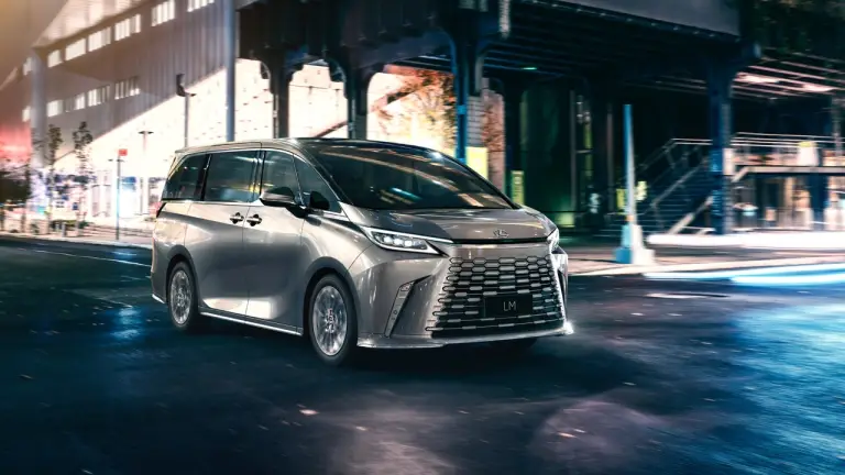 Lexus LM 2023 - Foto ufficiali - 4