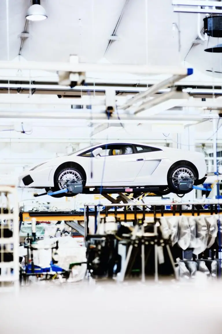 Lamborghini Gallardo - 20 anni - 12