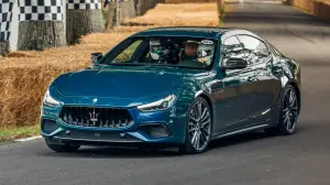 Maserati Ghibli 334 Ultima e Levante V8 Ultima