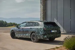 Skoda Superb 2024 prototipo teaser