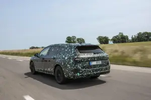 Skoda Superb 2024 prototipo teaser - 8