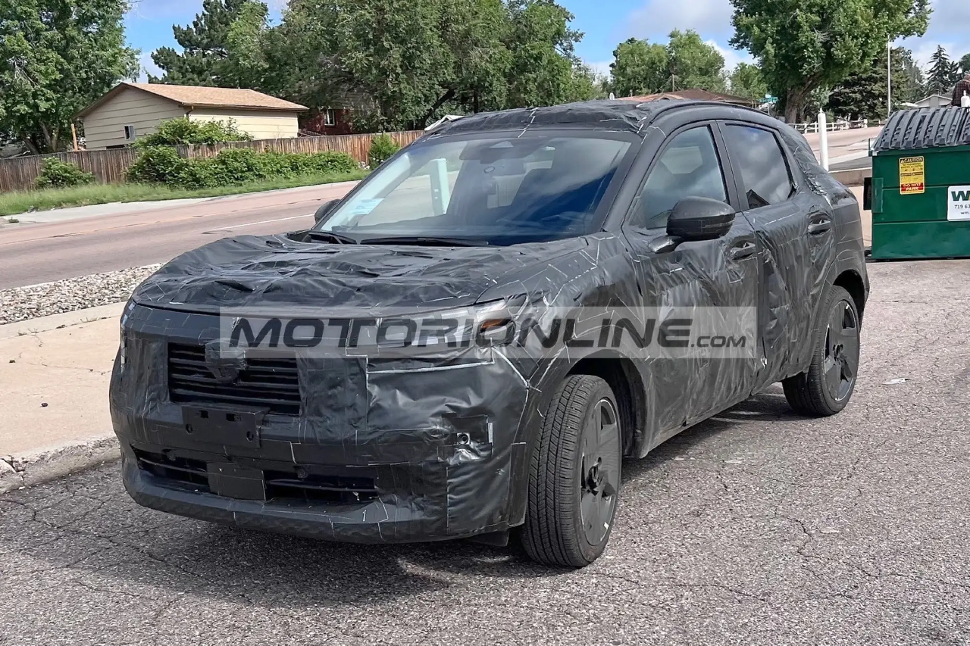 Nissan Kicks - Foto spia 25-7-2023 - 1