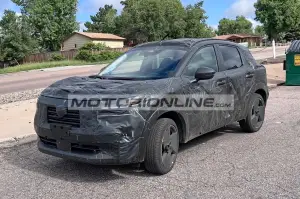 Nissan Kicks - Foto spia 25-7-2023