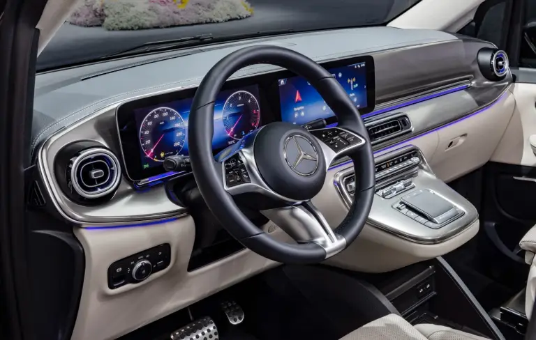 Mercedes Classe V 2024 - Anteprima Wiesbaden - 10