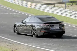 Porsche Panamera - Foto spia 27-7-2023