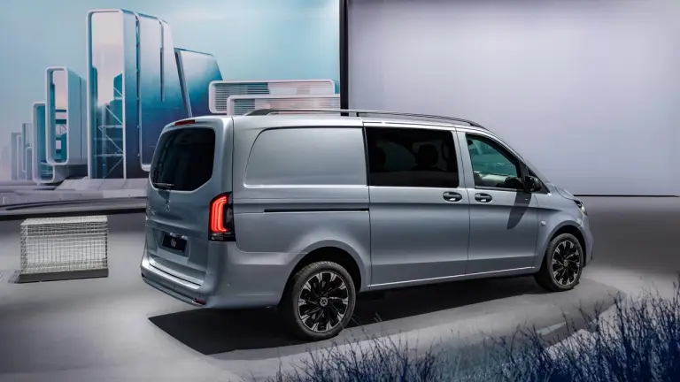 Mercedes Vito 2024 - Anteprima Wiesbaden - 17